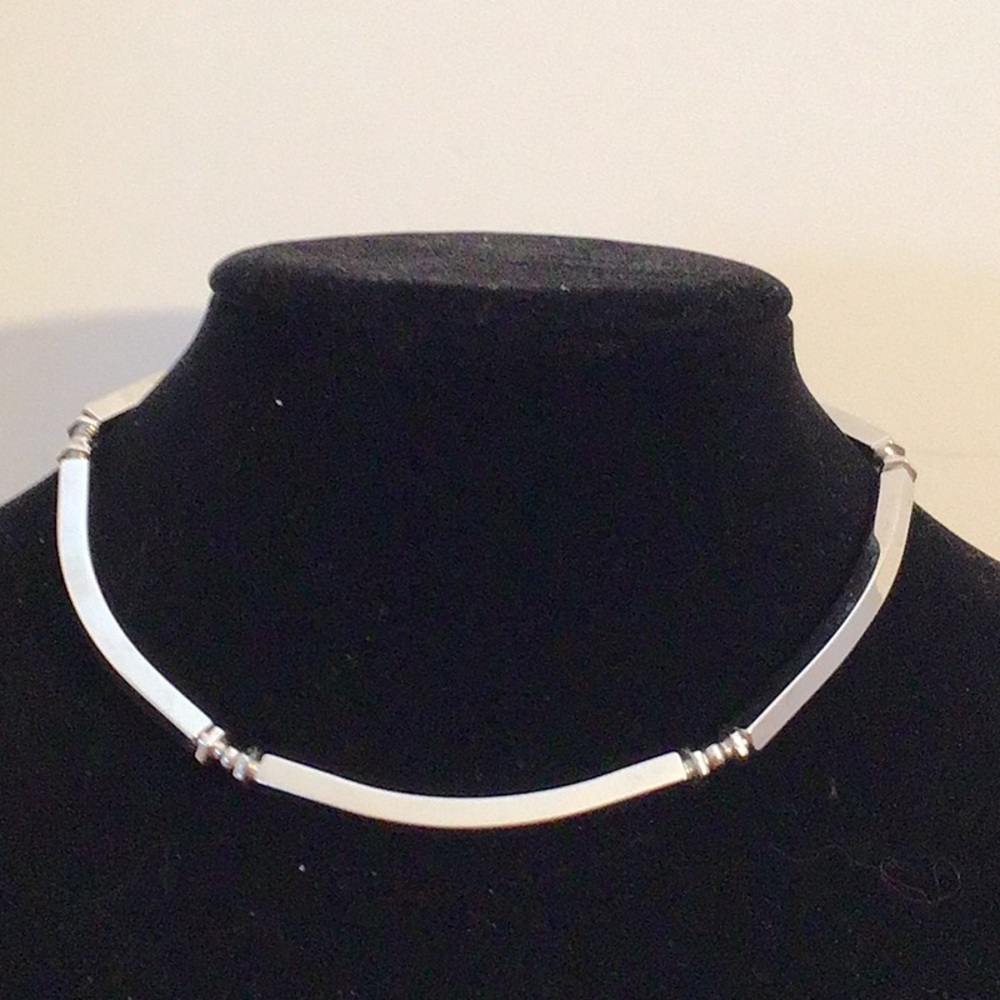 Vintage Monet silver tone choker. Length 15”  end to end when opened.